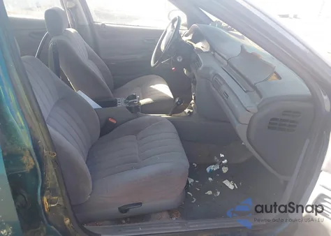 1996 Eagle Vision Esi z USA, uszkodzony, nr VIN 2E3HD56T1TH273111